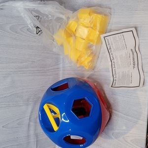 Tupperware  Shape-O Toy New